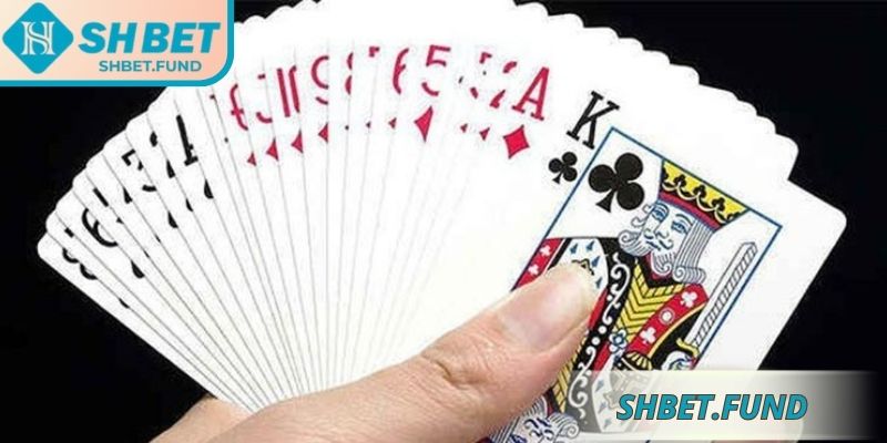 Bài Tấn SHbet: Luật, Chiến Thuật Và Cách Chơi Hiệu Quả 3 Bài tấn SHbet kiểm soát nhịp độ tránh sai lầm